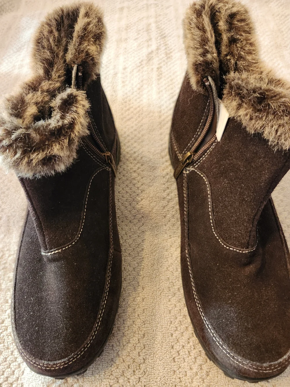 Khombu Brown Faux-Fur Trim Suede Winter Zip Boots 0155